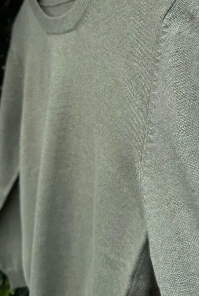 Wooliie Wooliie Handgefertigter 100% Kaschmirpullover – pflanzlich gefärbt, Unisex, Grün, – Produktbild 4 von 4