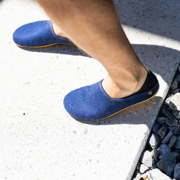 Gottstein Gottstein Filzhausschuh Wool Slip-On aus 100% Schurwolle - für Damen & Herren - Rutschfeste Gummisohle, Blau, – Produktbild 2 von 4