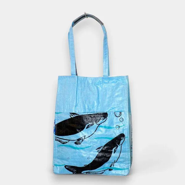 REFISHED fair fashion REFISHED fair fashion Tasche BUSINESS BAG upcycelte Fischfuttersäcke, #fish hellblau, – Produktbild 5 von 5