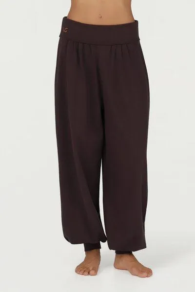 Urban Goddess Urban Goddess Rhea Yoga-Hose mit lockerer Passform, Coffee (braun), – Produktbild 1 von 5