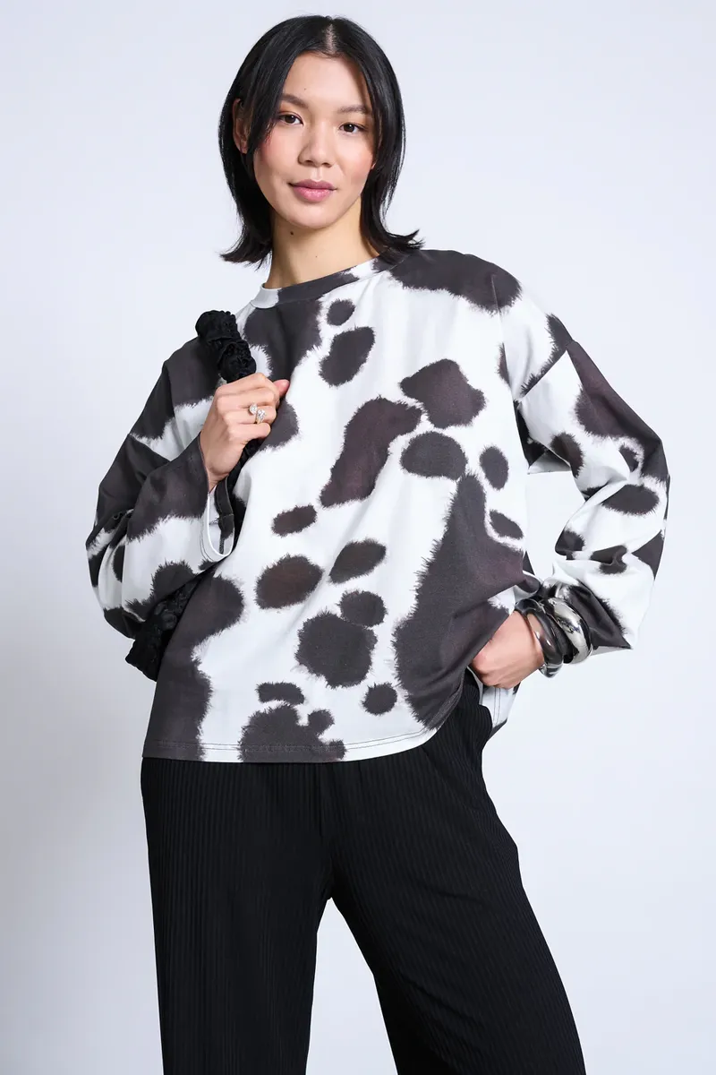 JAN N JUNE JAN N JUNE Damen vegan Longsleeve Camia Kuhmuster, Weiß, – Produktbild 2 von 2