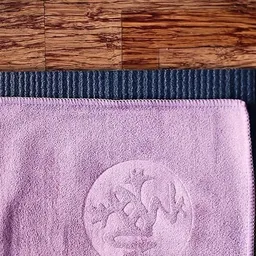 Manduka Manduka eQua Handtuch aus Mikrofaser – Produktbild 1 von 1