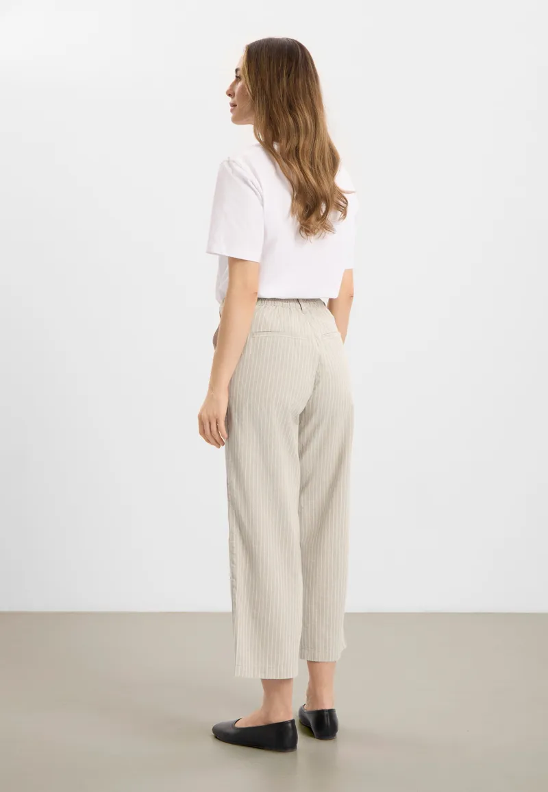 LAURIE LAURIE Damen vegan Hose Lily Straight Cropped Pebble Stone, Beige, – Produktbild 1 von 2