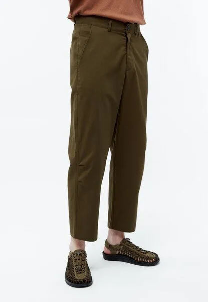 Givn Berlin Givn Berlin Hose GBJORIS tapered aus Bio-Baumwolle, Olive, – Produktbild 2 von 4