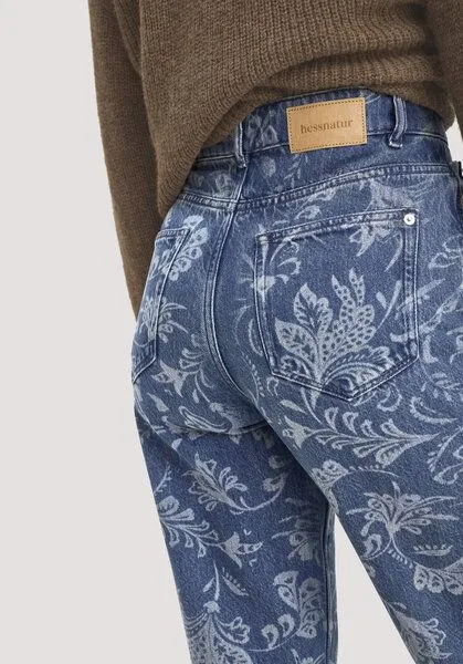 hessnatur hessnatur Jeans Straight Relaxed aus Bio-Baumwolle mit TENCEL Lyocell, Dark blue, – Produktbild 2 von 3