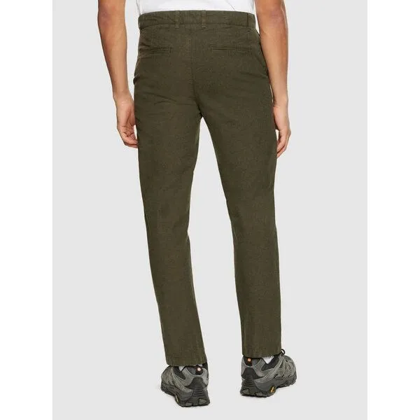 KnowledgeCotton Apparel KnowledgeCotton Apparel Chino Hose CHUCK Flannel aus Bio-Baumwolle, Grün (dark olive), – Produktbild 2 von 4