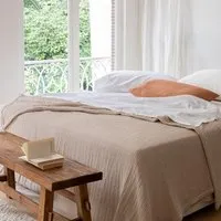 Yumeko Musselin-Tagesdecke "Yumeko" aus Bio-Baumwolle, Light taupe, – Produktbild 1 von 1