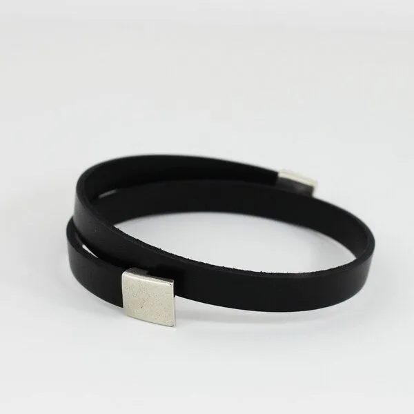 Mitienda Shop Mitienda Shop Lederarmband mit Magnetverschluss Unisex, Schwarz-silber, – Produktbild 2 von 2