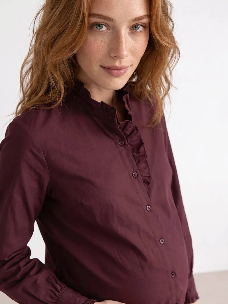 Vertbaudet Vertbaudet Bluse mit Knopfleiste & Rüschen-Details für Schwangerschaft & Stillzeit, Pflaume, – Produktbild 1 von 4