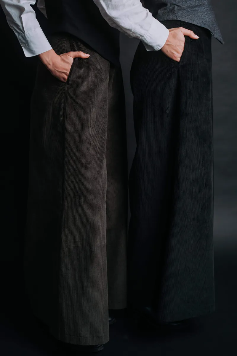 De IONESCU De IONESCU Damen vegan Hose Palazzo Corduroy, Schwarz, – Produktbild 1 von 2