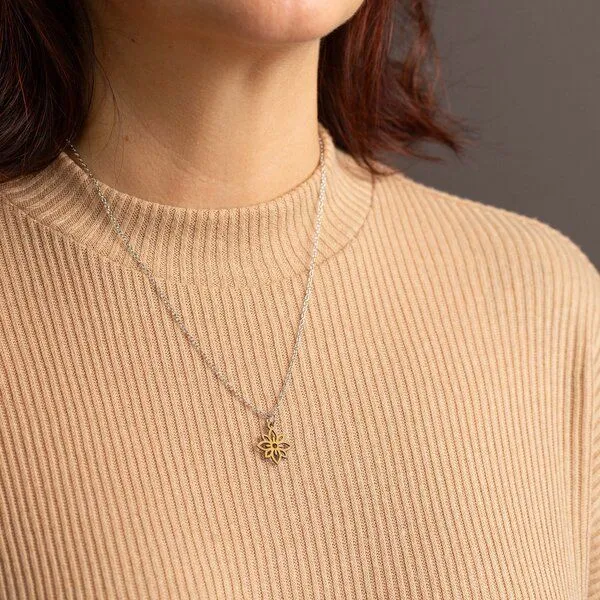 feinformart feinformart Kette mit Holzanhänger 'Flower Mini', Senfgelb (gelb), – Produktbild 5 von 5