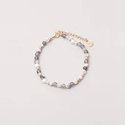 fejn jewelry fejn jewelry Armband 'winter pearl' mit Süsswasserperlen und Halbedelsteinen – Produktbild 1 von 1