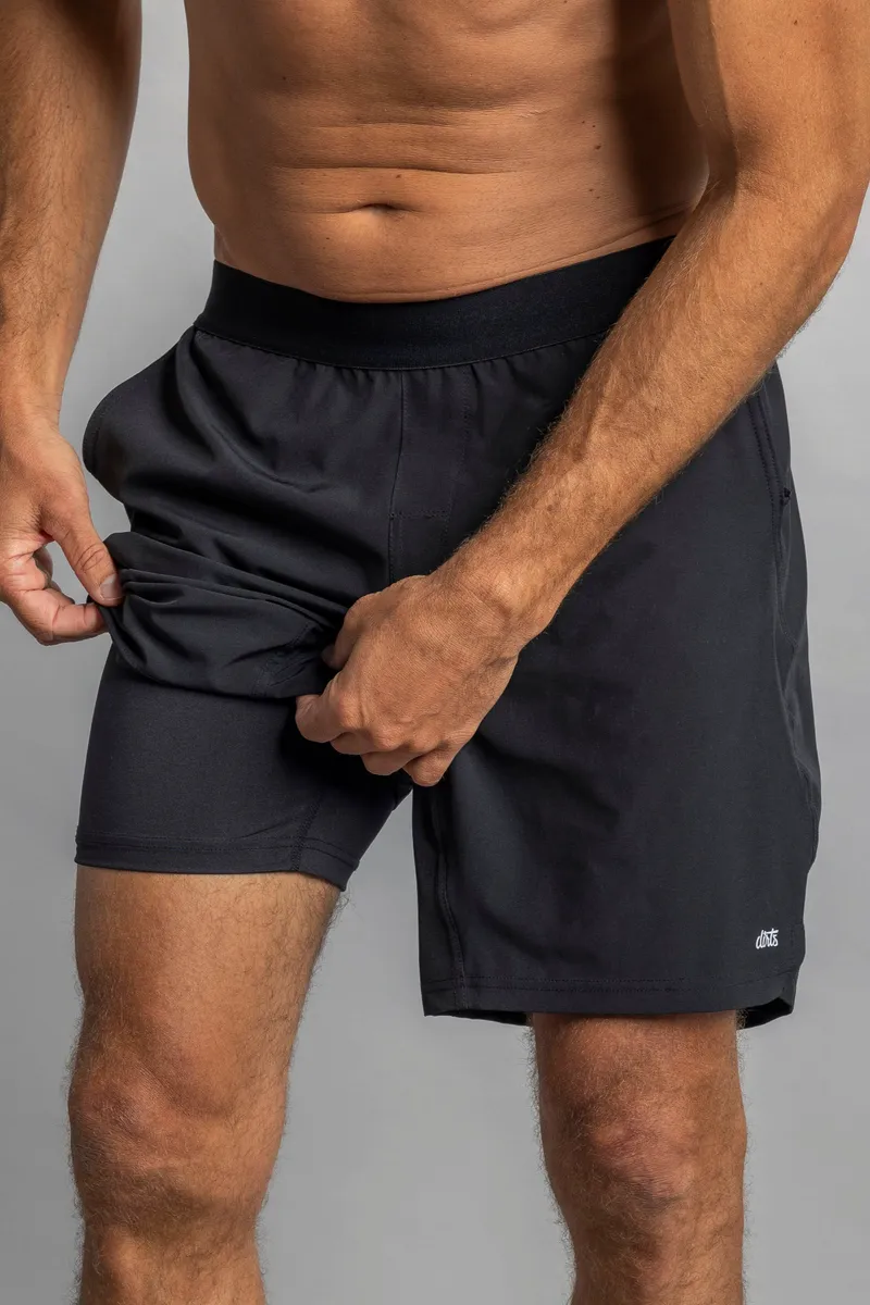 DIRTS DIRTS Herren vegan Sportshorts 2-In-1, Schwarz, Schwarz, – Produktbild 2 von 2