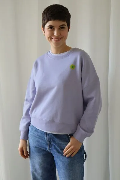 Kultgut Kultgut Artdesign - Goodness Pulloversweater im Boxistyle / Little Flower, Lila, – Produktbild 3 von 4