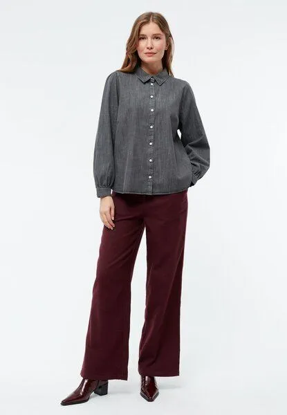 Givn Berlin Givn Berlin Jeansbluse GBLYRA in elegantem Schnitt, Washed black, – Produktbild 2 von 4