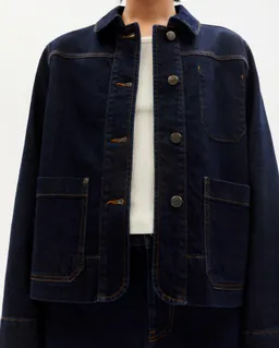 thinking mu Thinking MU Damen vegan Denim Jacket Medium Wash Debbie Dark Blue – Produktbild 1 von 1