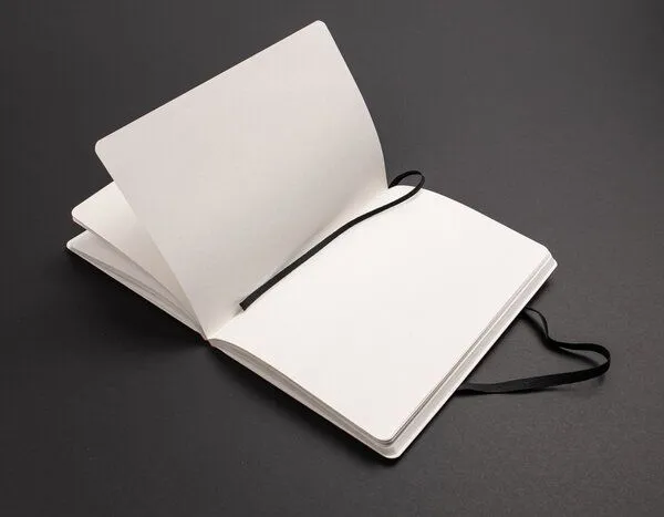 tyyp tyyp Notizbuch A5 – 100% Recyclingpapier – handmade in Germany – Klassik Öko, Rot, – Produktbild 3 von 4