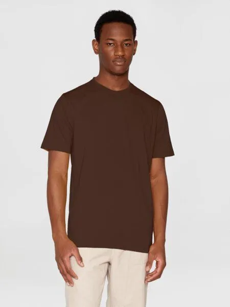 KnowledgeCotton Apparel KnowledgeCotton Apparel Basic T-Shirt O-Neck aus Bio-Baumwolle, Braun (shaved-chocolate), – Produktbild 1 von 4