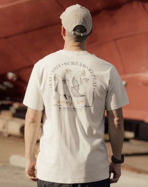LAKOR LAKOR Seagull Squad Back T-shirt – Produktbild 1 von 4
