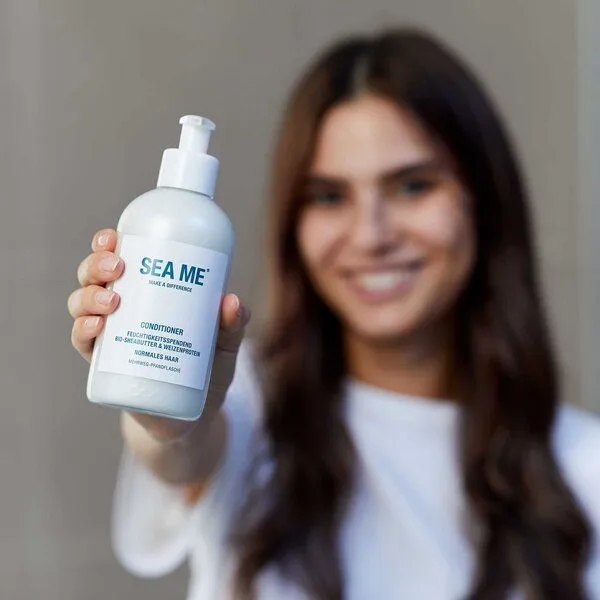 SEA ME SEA ME Conditioner | Grapefruit & Rosmarin | mit Bio-Sheabutter & Weizenprotein | vegan | Mehrwegflasche 300 ml – Produktbild 3 von 3