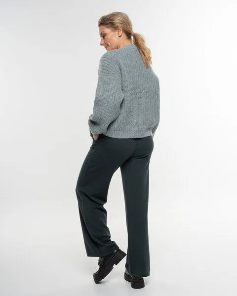 Alma & Lovis Alma & Lovis Legere Strickmarlene aus softem Bio-Baumwoll-/Woll-Mix | Cot-Wool Strickhose, Blackgreen (dunkelgrün), – Produktbild 4 von 4