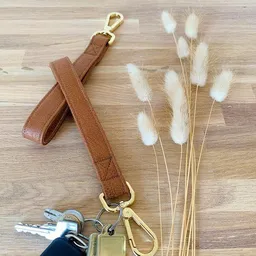 BOWLEANIES TASCHEN BOWLEANIES TASCHEN Schlüsselband | Schlüsselanhänger aus Lederfaserstoff – Produktbild 1 von 1