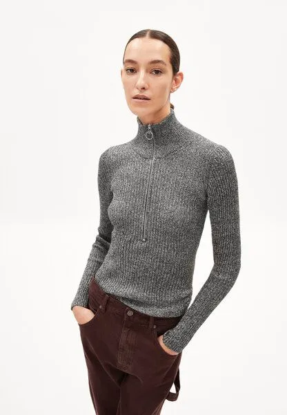 ARMEDANGELS ARMEDANGELS MIKAELAA CLEAN UP - Damen Pullover Slim Fit aus Bio-Baumwoll Mix, Black-undyed, – Produktbild 1 von 4