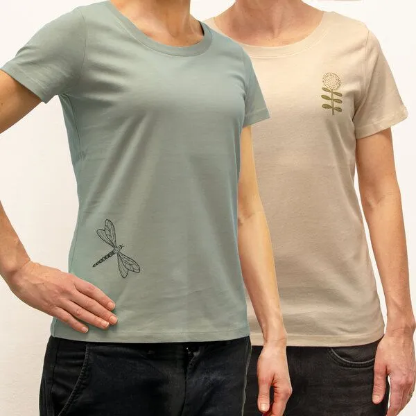 Cmig Cmig Basic Unique - 2er Pack Damen T-Shirts mit feinen Details - natur Motive aus dem Norden, Libelle/aloe + blume natur, – Produktbild 1 von 4