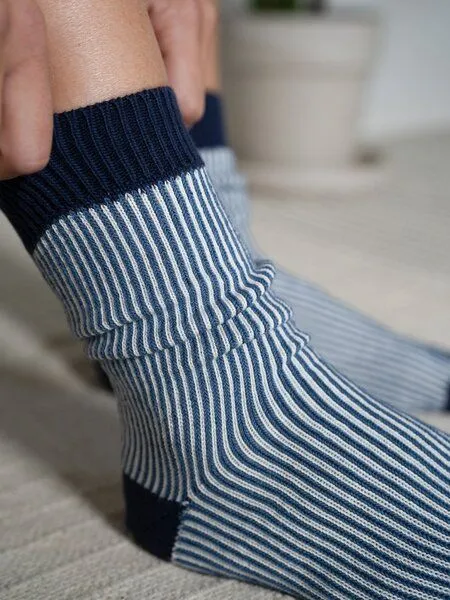 FUXBAU FUXBAU Gestreifte Jacquard Socken, Creme navy, – Produktbild 4 von 4