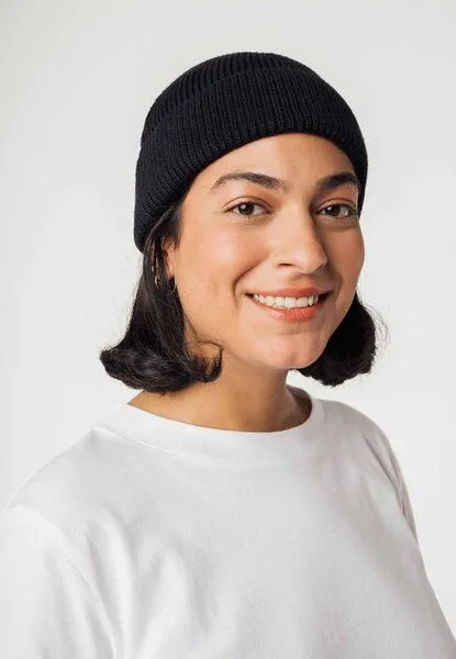 MELA MELA Kurze Rippstrick Mütze RAFI, Schwarz, – Produktbild 4 von 4