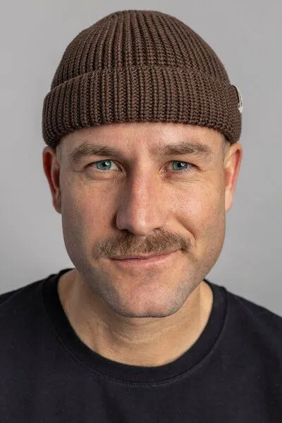 DIRTS dirts Sailor Beanie, Dark oak, – Produktbild 1 von 4