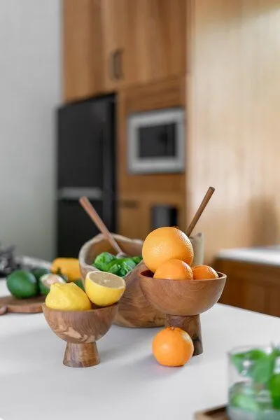 Originalhome Originalhome Handgefertigte Holzschüssel, L – zero waste, vegan & fair produziert., Natur, – Produktbild 2 von 3