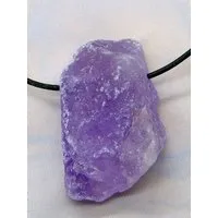 OneWorldMinerals OneWorldMinerals Amethyst, roh belassene Schmuckanhänger (entgratet) – Produktbild 1 von 1