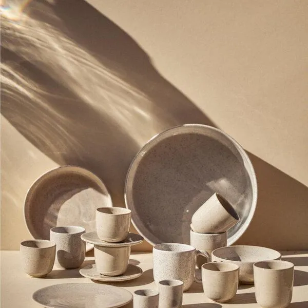 onomao onomao Kleiner Becher - Klassik, Sand, – Produktbild 2 von 4
