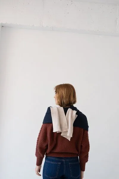TIRALAHILACHA TIRALAHILACHA Tayo chunky wool scarf in two-tone, Blau, – Produktbild 3 von 4