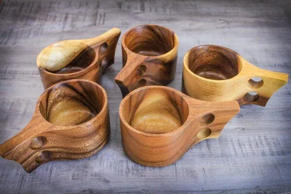 BY COPALA BY COPALA Kuksa-Becher aus Akazie, Kaffeetasse aus Akazienholz im skandinavischem Design, handgefertigter Becher – Produktbild 3 von 4
