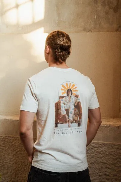 Kultgut Kultgut Artdesign - Shirt aus recycelter Biobaumwolle /Protect Your Energy, Natur, – Produktbild 1 von 4