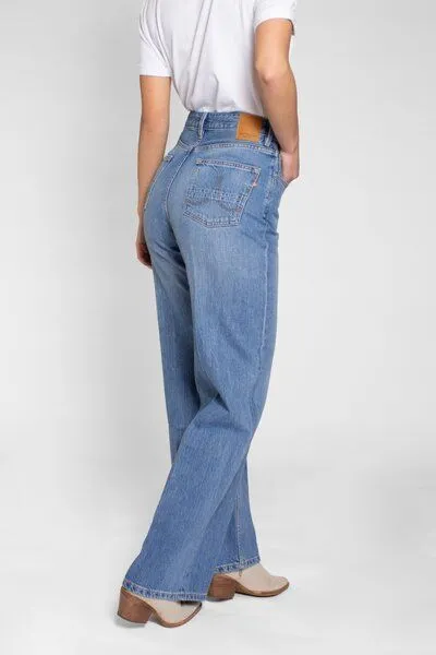 Kuyichi Kuyichi HARPER Loose Flare Jeans (light indigo) – Produktbild 3 von 4