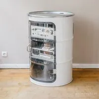 Lockengelöt Lockengelöt HiFi Vitrine aus einem Hamburger Ölfass, Cremeweissschwarz (gepulvert), – Produktbild 2 von 4