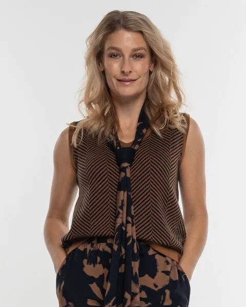 Alma & Lovis Alma & Lovis Herringbone-Pullunder aus softem Bio-Baumwoll-/Woll-Mix | Cot-Wool Pullunder, Old navy (dunkelblau), – Produktbild 1 von 4