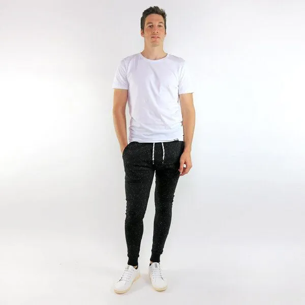 Gary Mash GARY MASH Jogginghose Macklin Mélange aus Biobaumwolle, Schwarz, – Produktbild 4 von 4