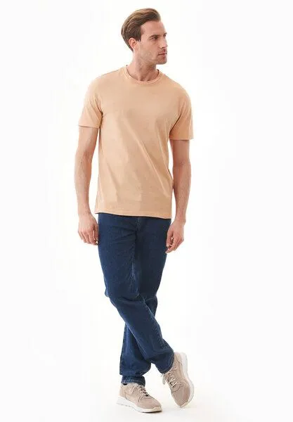 ORGANICATION ORGANICATION Natural Dye T-Shirt aus Bio-Baumwolle, Onion skin, – Produktbild 2 von 4