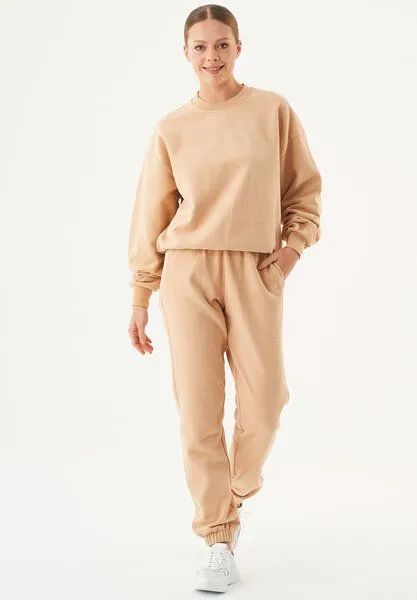 ORGANICATION ORGANICATION ESSENTIALS-BUKET- Soft Touch Sweatshirt aus Bio-Baumwolle, Beige, – Produktbild 2 von 3