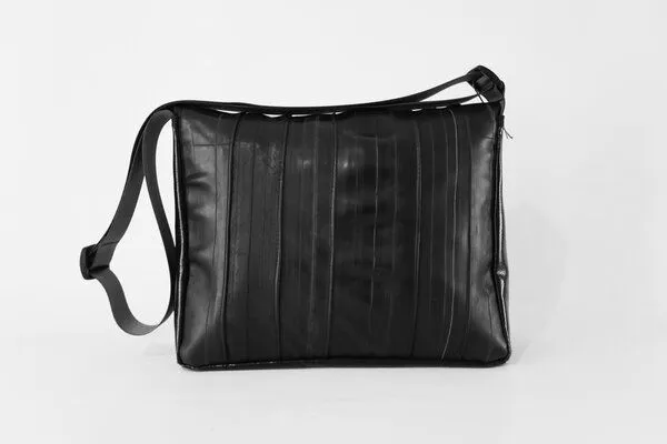 Leonca Leonca Taschen aus Fahrradschlauch in 5 Größen – Produktbild 7 von 8
