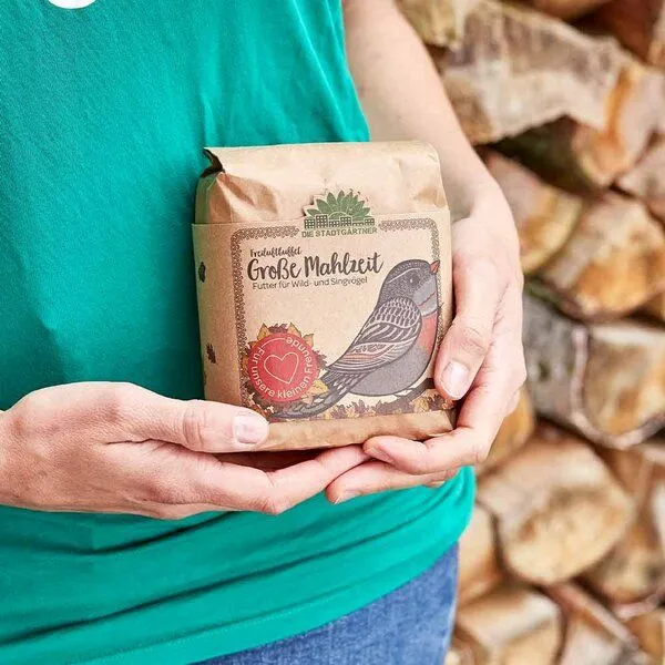 Die Stadtgärtner Die Stadtgärtner 1L Futter für alle Vögel I Vogelfutter für Amseln, Rotkehlchen, Meisen – Produktbild 4 von 4