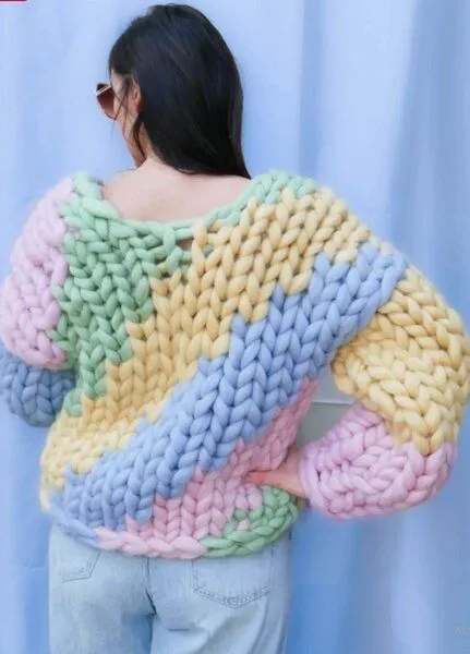 PANAPUFA PANAPUFA Strickjacke aus dicker Wolle, Violett, – Produktbild 4 von 5