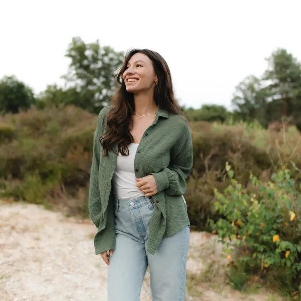 NORDLICHT NORDLICHT Oversize Musselin Bluse Falla aus 100% Bio-Baumwolle, Grün, – Produktbild 3 von 4