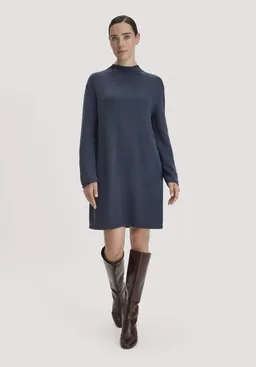 hessnatur hessnatur Strickkleid Relaxed aus TENCEL Lyocell mit Bio-Baumwolle – Produktbild 1 von 1