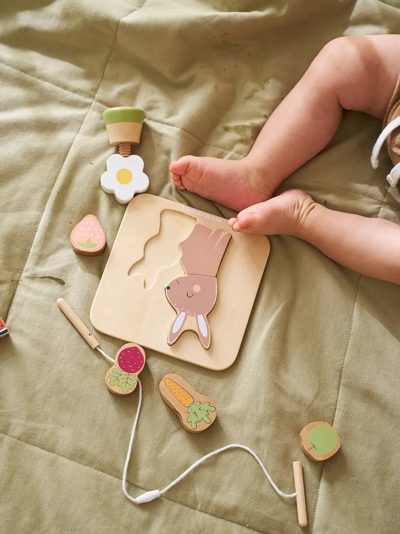 Vertbaudet 3er-Set Baby Motorik-Spielzeug aus Holz FSC®, Rosa, – Produktbild 4 von 4