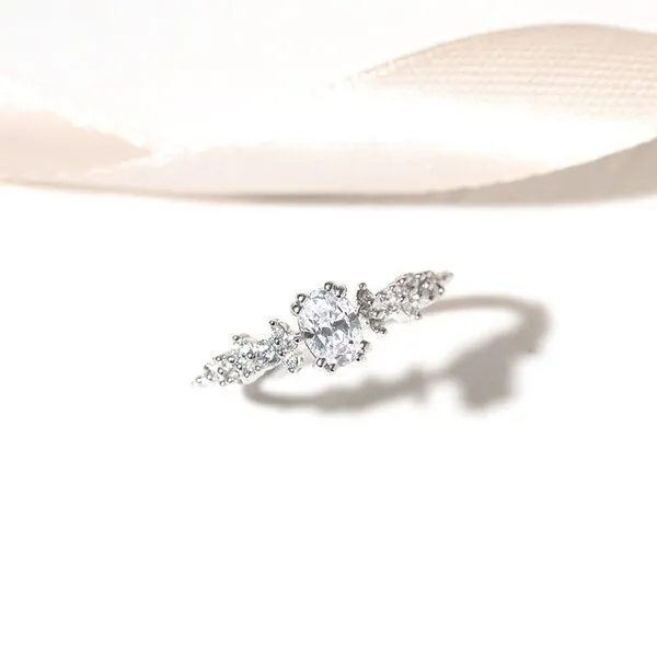 Eppi Eppi Verlobungsring mit Moissanit und Lab Grown Diamanten Mica, Gelb, – Produktbild 1 von 2